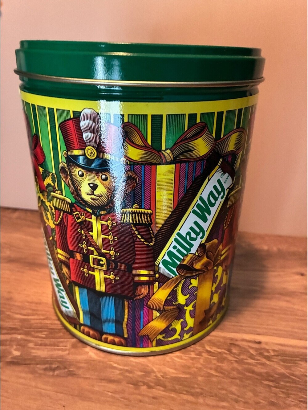 Vintage 1994 Milky Way Christmas Nutcracker Bear Candy Tin M&M/Mars Holiday